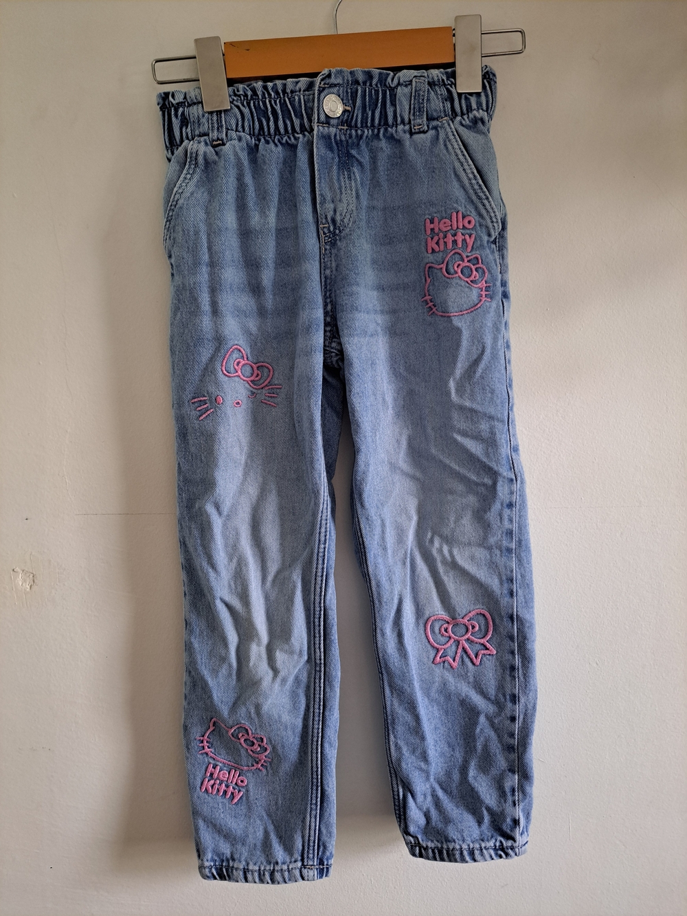 H&M Hello Kitty Girls' Light Blue Denim Jeans Jogger Pants 5-6